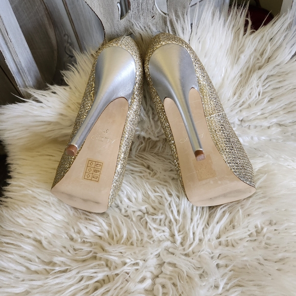 Aldo's Women's Y2K Sparkle Glitz and Glam Pumps Euc - Picture 4 of 6